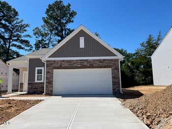 753 Shepard Rock Dr, Zebulon, NC 27597