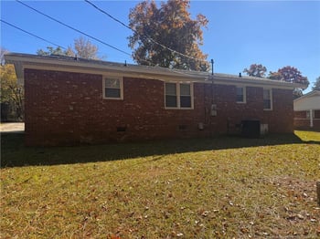 7530 Decatur Dr, Fayetteville, NC 28303