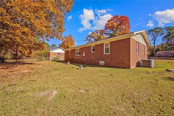 7530 Decatur Dr, Fayetteville, NC 28303