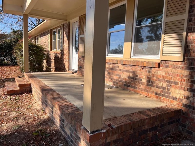 7534 Cliffbourne Dr, Fayetteville, NC 28303