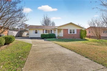 7535 Bethesda Ct, Fayetteville, NC 28303