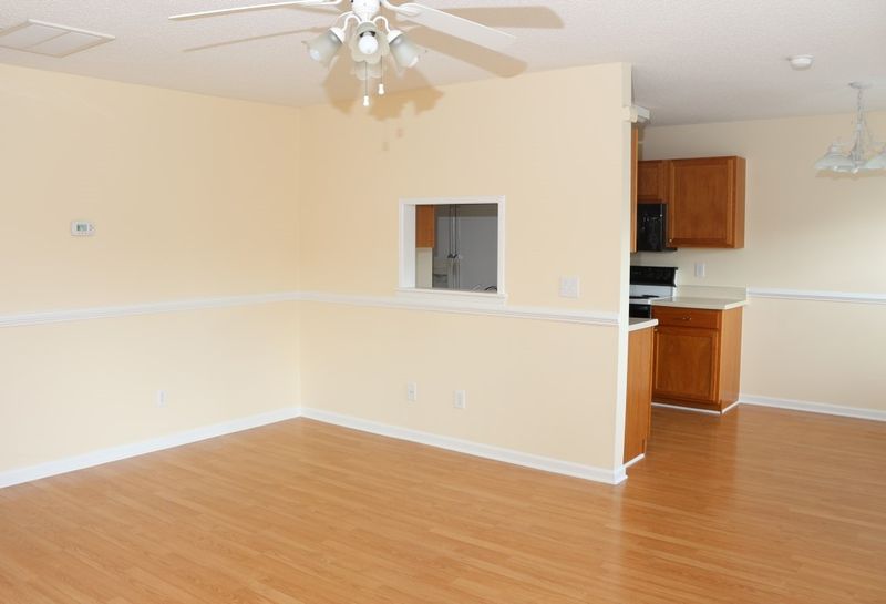 7536 Brighton Hill Ln, Raleigh, NC 27616
