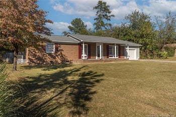 7536 Cliffbourne Dr, Fayetteville, NC 28303