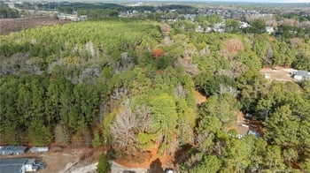 7536 Glen Raven Dr, Fayetteville, NC 28306