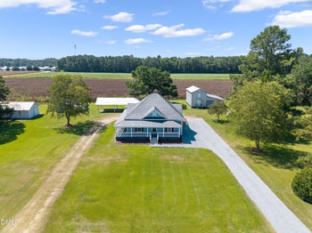 754 5 Points Rd, Benson, NC 27504