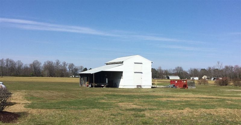 754 Dragstrip Rd, Benson, NC 27504
