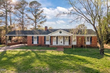 7540 Old Fairground Rd, Benson, NC 27504