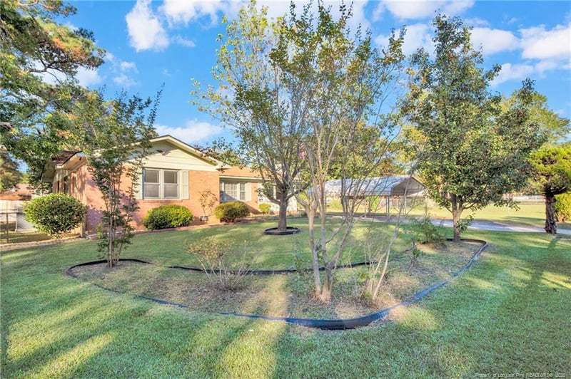 7540 Overbrook Dr, Fayetteville, NC 28303