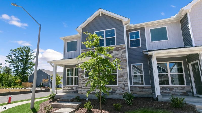 755 Andrade Dr, Fuquay Varina, NC 27526