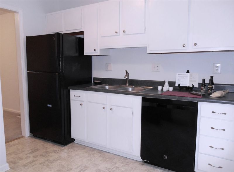 755 Benchmark Dr, Raleigh, NC 27615