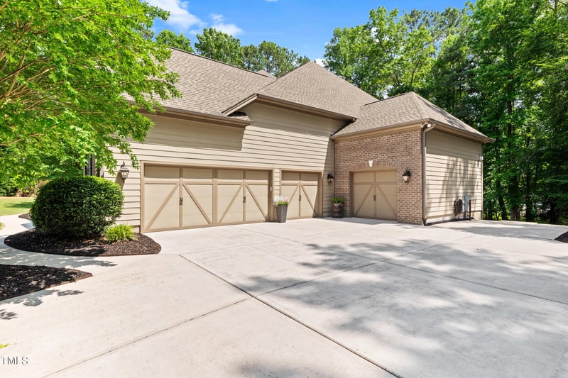 7552 Hasentree Club Dr, Wake Forest, NC 27587
