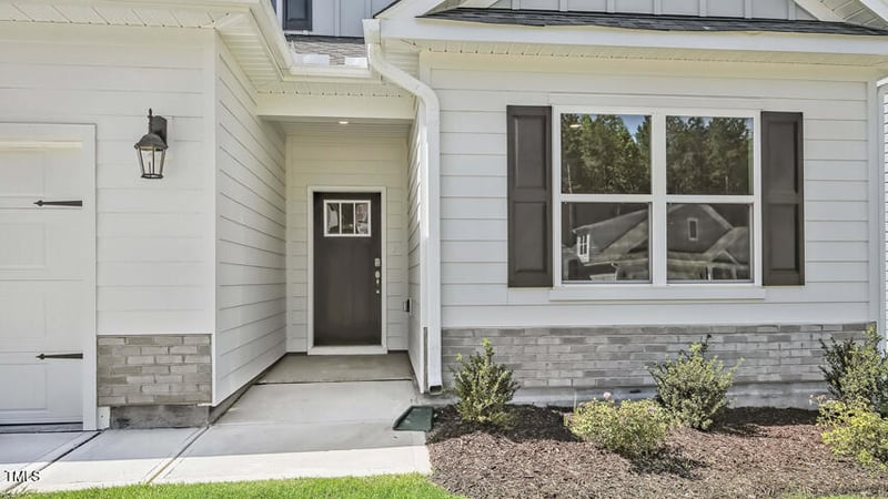7552 Percussion Dr, Apex, NC 27539