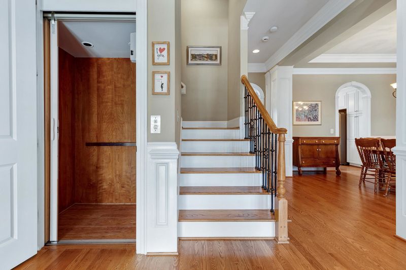 7556 Mccrimmon Pw, Cary, NC 27519