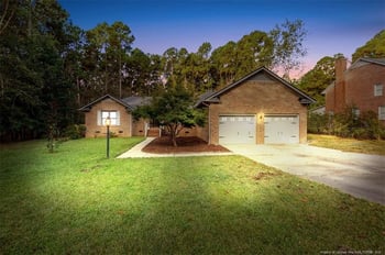 7559 Firethorn Dr, Fayetteville, NC 28311