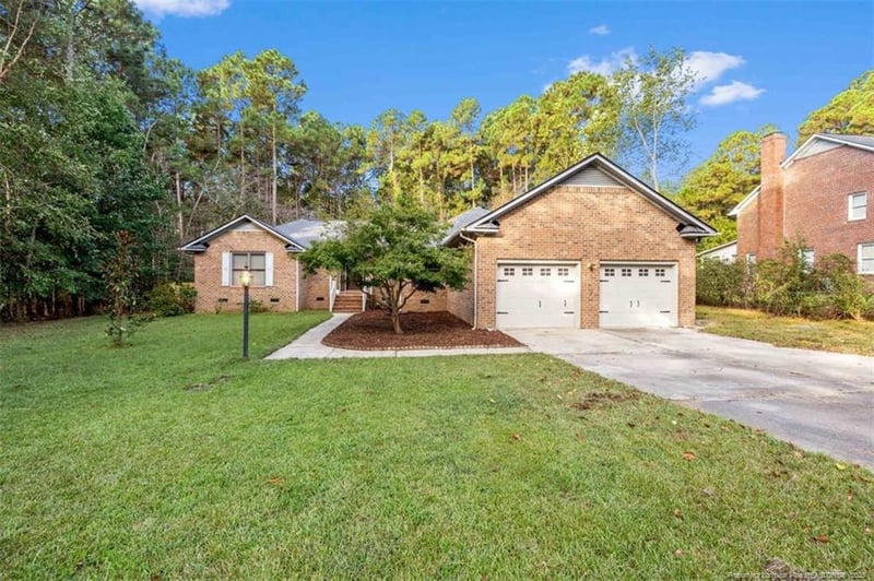 7559 Firethorn Dr, Fayetteville, NC 28311