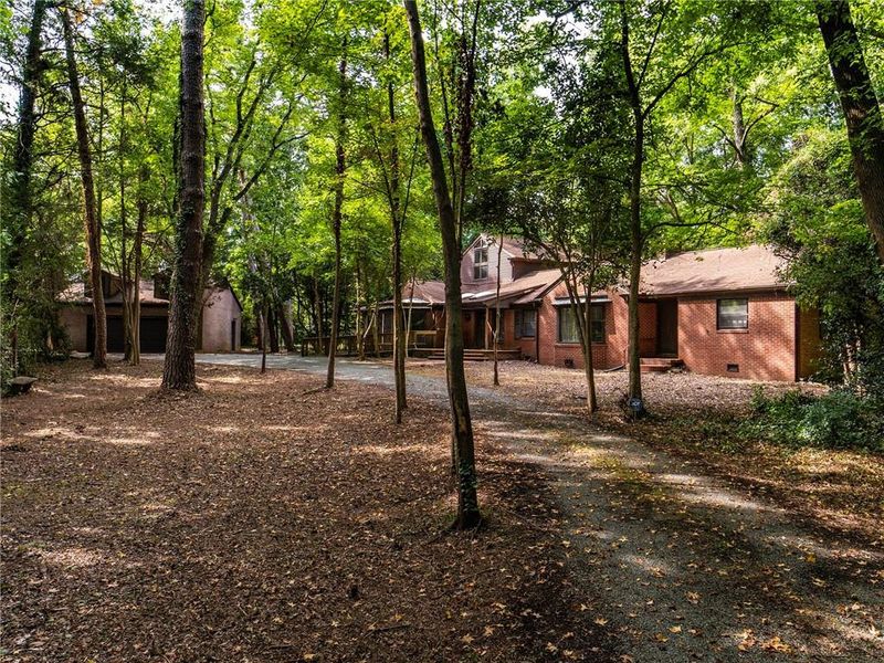 756 Christopher Rd, Chapel Hill, NC 27514