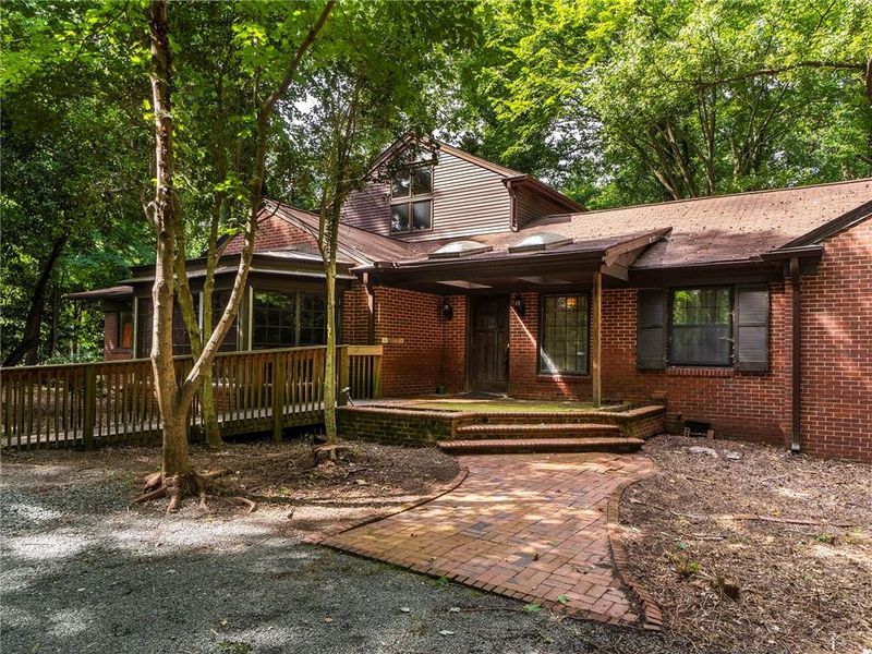 756 Christopher Rd, Chapel Hill, NC 27514