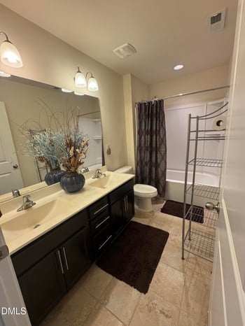 7569 Oakberry Dr, Raleigh, NC 27616