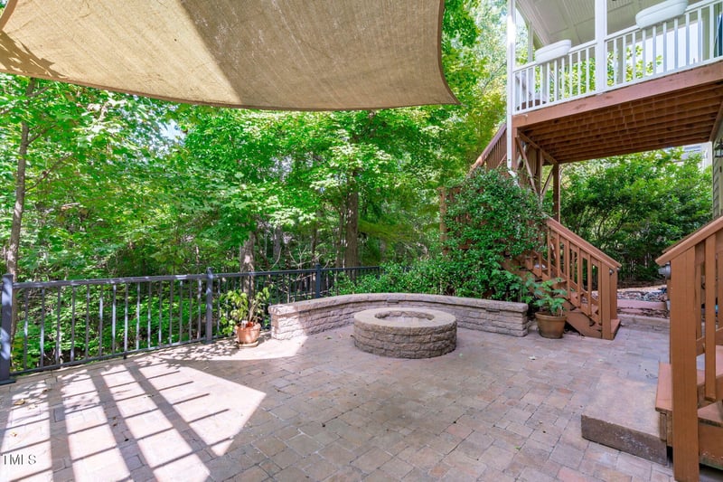 757 Ancient Oaks Dr, Holly Springs, NC 27540