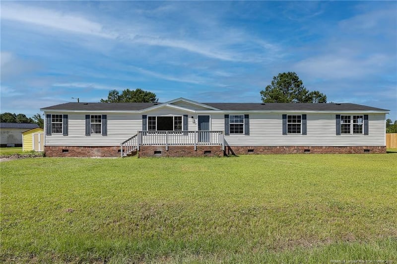757 Precision Ct, Hope Mills, NC 28348
