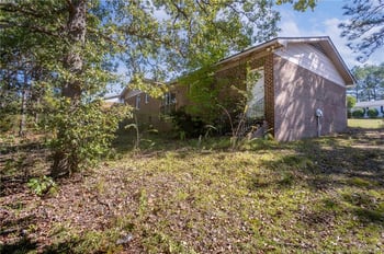 758 Amber Dr, Fayetteville, NC 28311