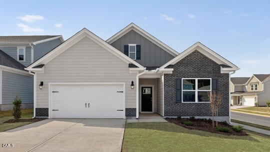 7580 Percussion Dr, Apex, NC 27539