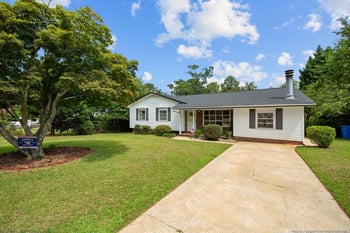 7588 Deerwood Dr, Fayetteville, NC 28303