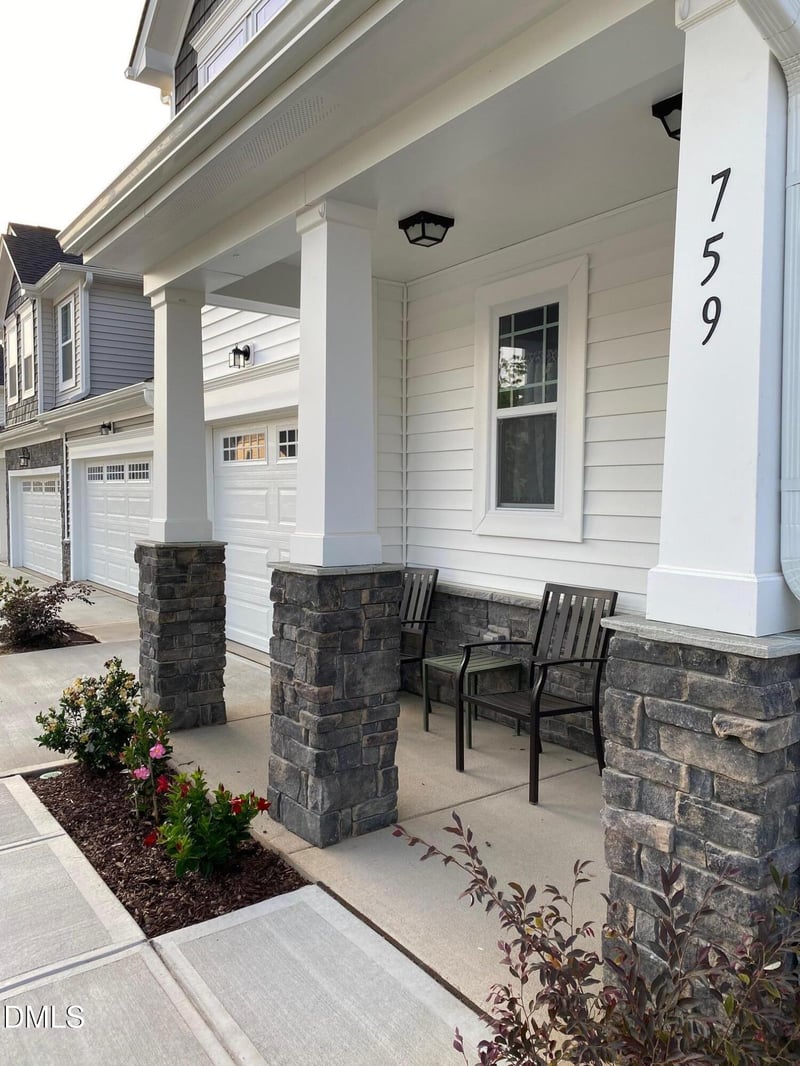 759 Amarra Dr, Fuquay Varina, NC 27526