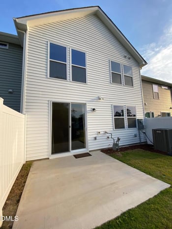 759 Amarra Dr, Fuquay Varina, NC 27526