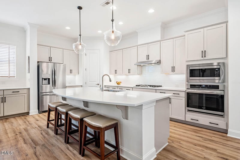 76 Abercorn Cir, Chapel Hill, NC 27516