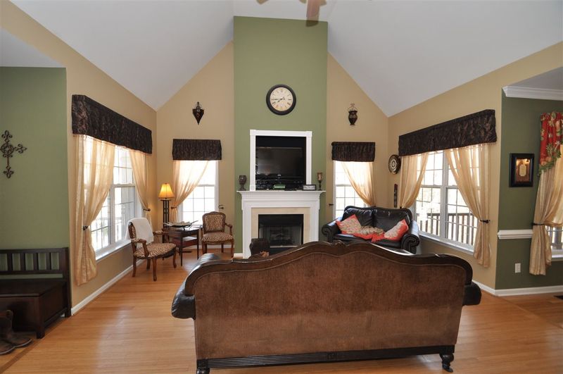 76 E Alex Dr, Clayton, NC 27520