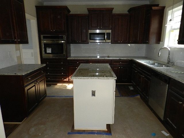 76 Brunswick Island Ct, Garner, NC 27529
