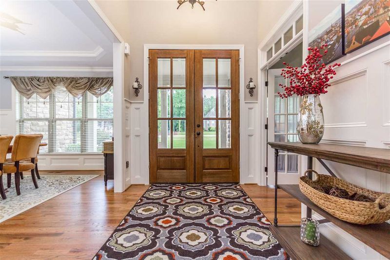 76 Cedardale Ct, Clayton, NC 27520