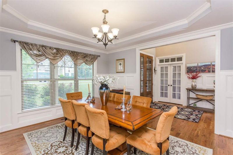 76 Cedardale Ct, Clayton, NC 27520