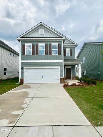 76 Commons Cir, Clayton, NC 27520