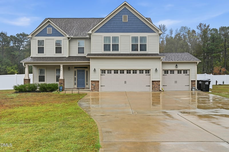 76 Cozy Brook Ct, Clayton, NC 27520