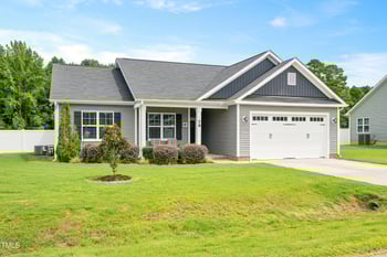 76 Day Lily St, Selma, NC 27576
