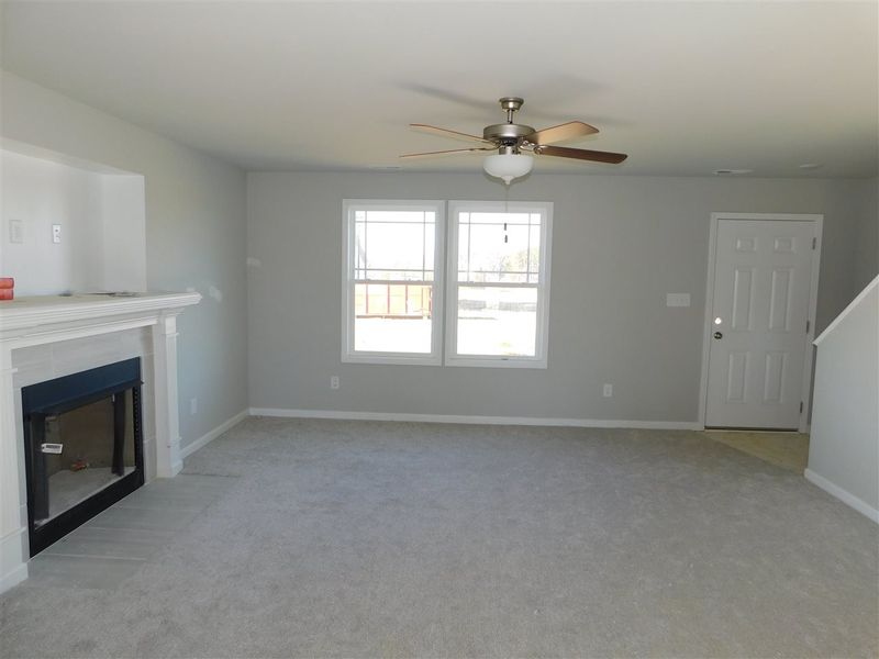 76 Falling Leaf Ln, Benson, NC 27504