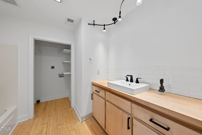 76 Morgans End Way, Chapel Hill, NC 27516
