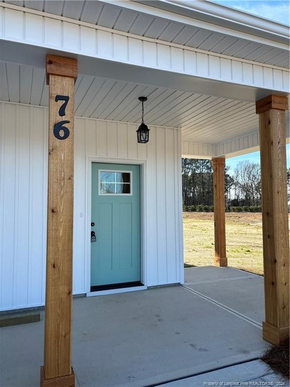 76 Oleander Ln, Sanford, NC 27332