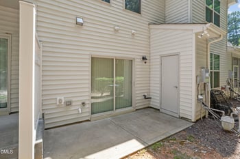 76 Pocono Dr, Durham, NC 27705