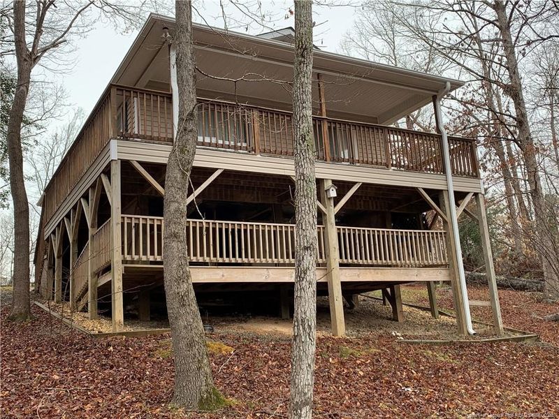 76 Ponchartrain St, Fuquay Varina, NC 27526