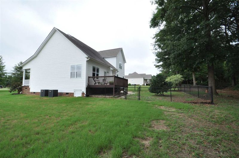 76 Prosperity Ct, Angier, NC 27501