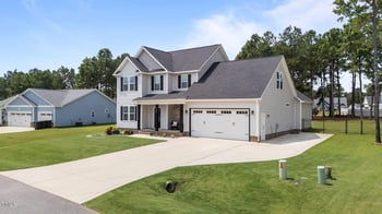 76 Shadybrook Dr, Benson, NC 27504