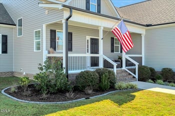 76 Sourgum Ct, Zebulon, NC 27597