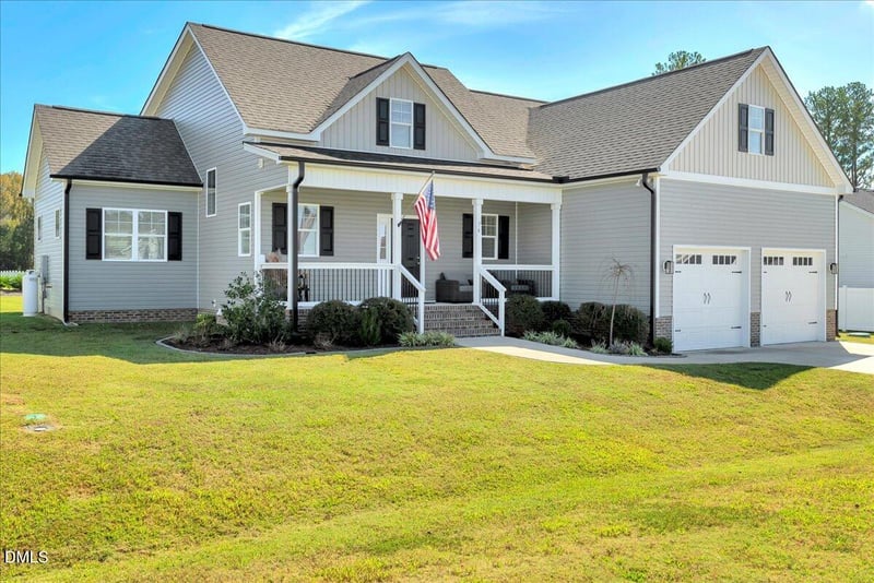 76 Sourgum Ct, Zebulon, NC 27597