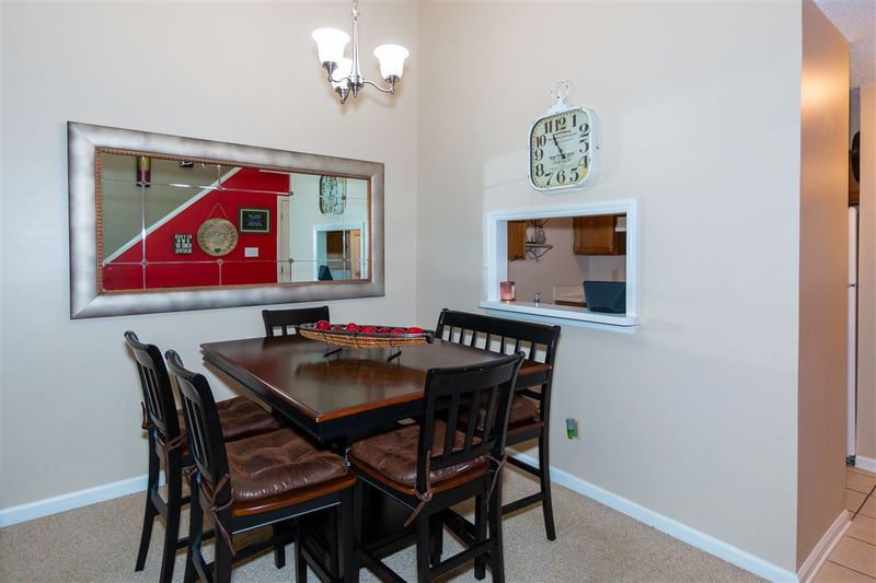 76 Stone Hill Ct, Durham, NC 27704