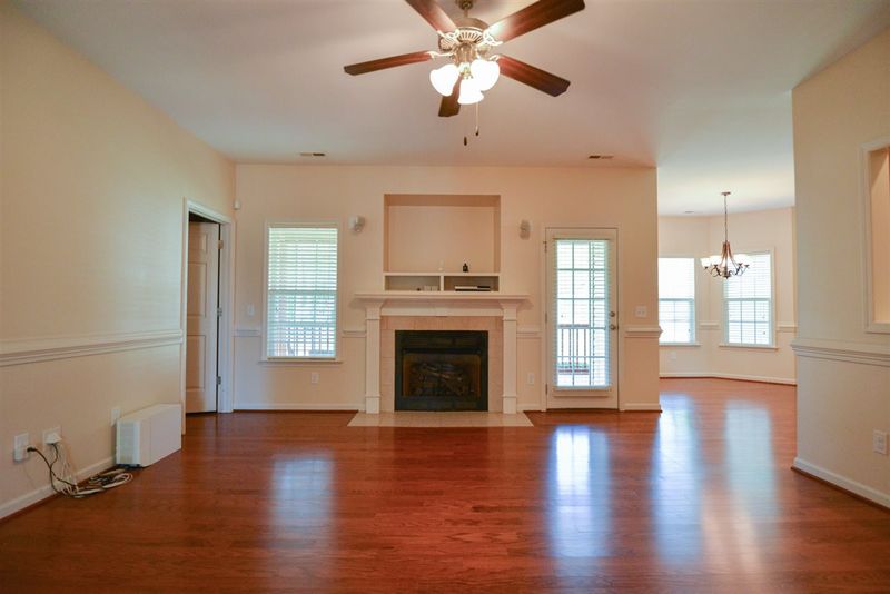 76 Tarpon Dr, Benson, NC 27504