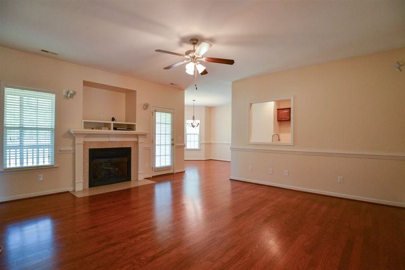 76 Tarpon Dr, Benson, NC 27504