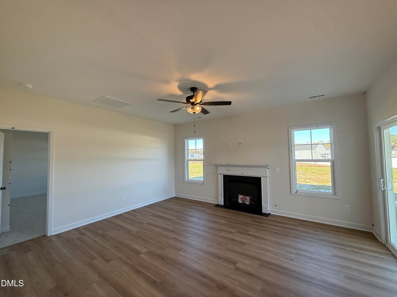 76 Tuskeegee Dr, Smithfield, NC 27577